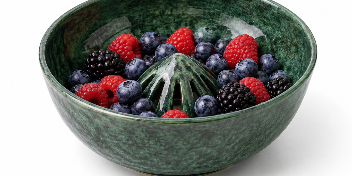 Strabella hand-thrown ceramic swirling berry washing bowl
